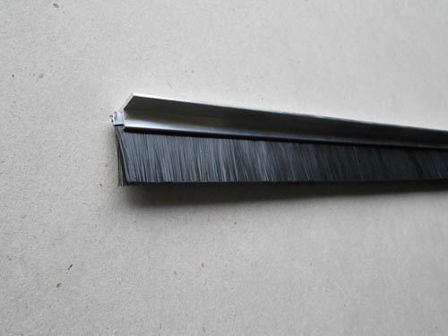 Streifenbürste in F-Profil